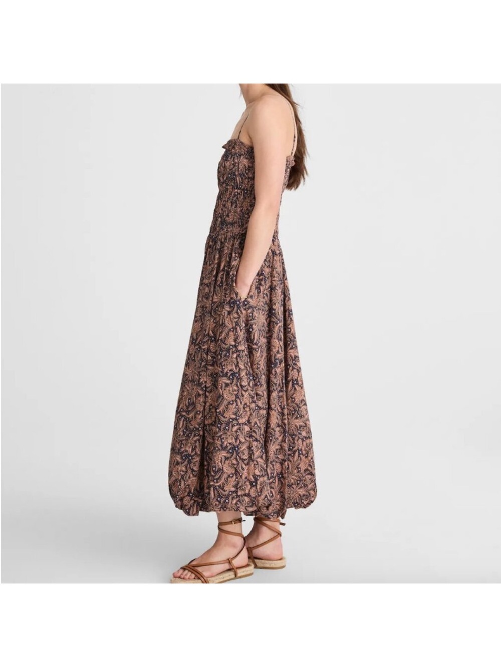 Madewell Smocked Bubble-Hem Midi Dress in Paisley size 4 NWT - Picture 4 of 10